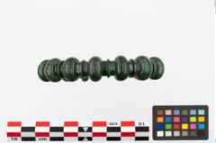 Foto von Bronzeperlarmreif (NHMW-PRAE-026530)